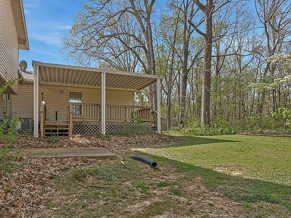 5th image of 1900 Mount Vernon Dr