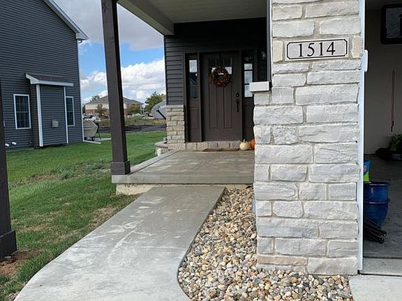 2nd image of 1516 Halo Dr