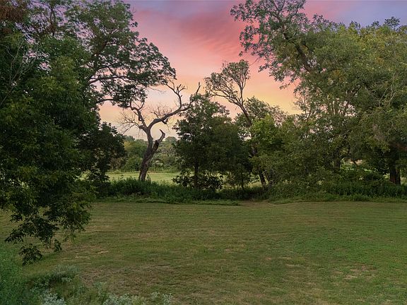 5th image of Horseshoe Bend Rd