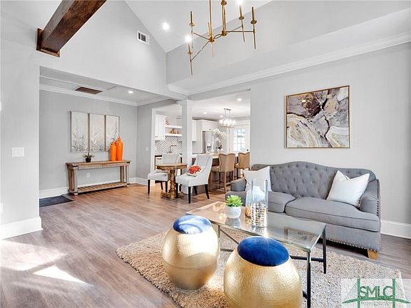 2nd image of 309 W Park Ave #1/2