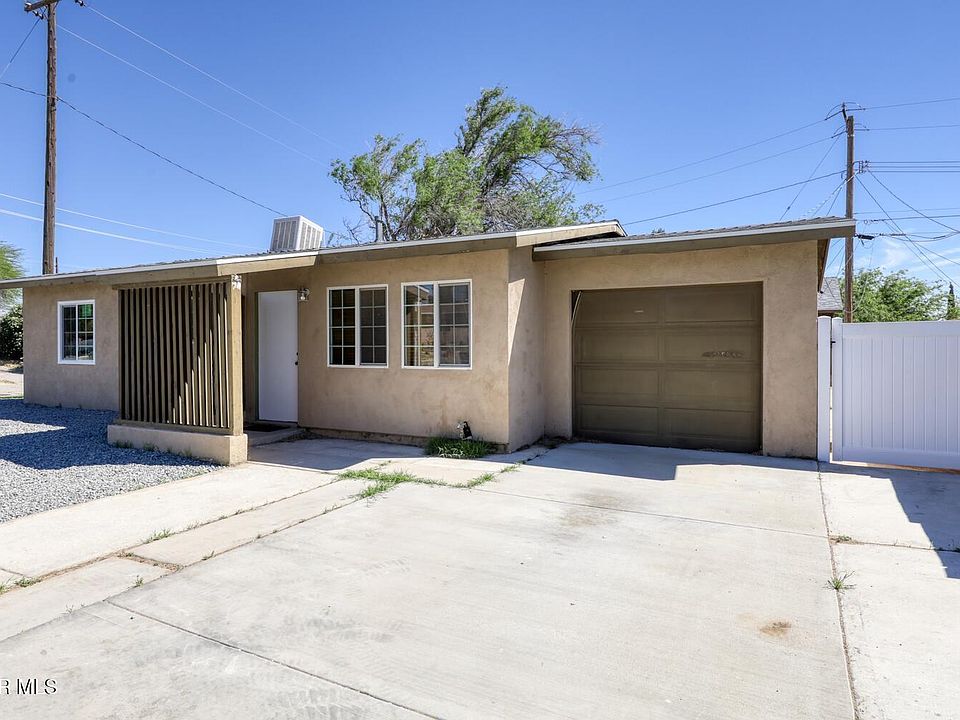 15972 Rexroth St, Mojave, CA 93501 | Zillow