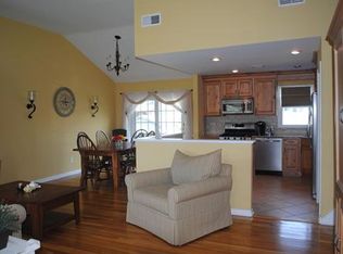 20 Taylor Ter, Colonia, NJ 07067