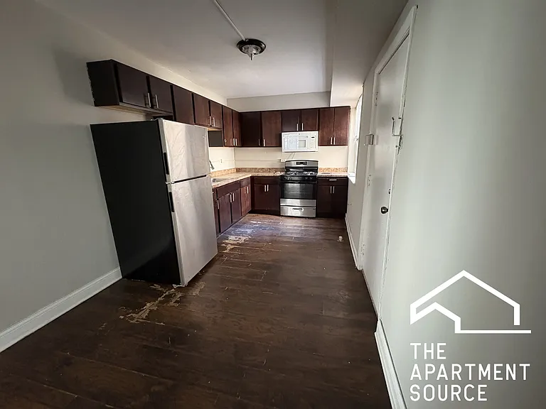 6300 N Oakley Ave #1 — Photo 12
