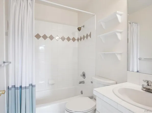 2660 S University Blvd Unit N, Denver, CO 80210