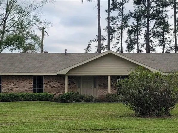 1005 Blossman St, Dequincy, LA 70633
