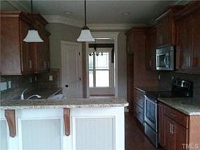 2nd image of 103 Scarlet Oak Run