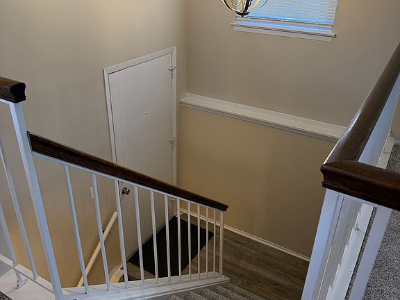 4th image of 42178 Gladwin St
