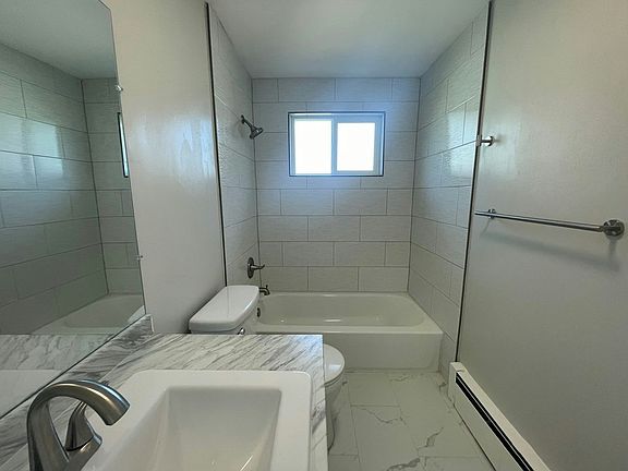 4th image of 802 W Cherry Ave #802A