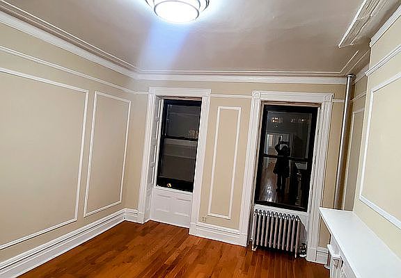 5th image of 533 E 87th St #4W