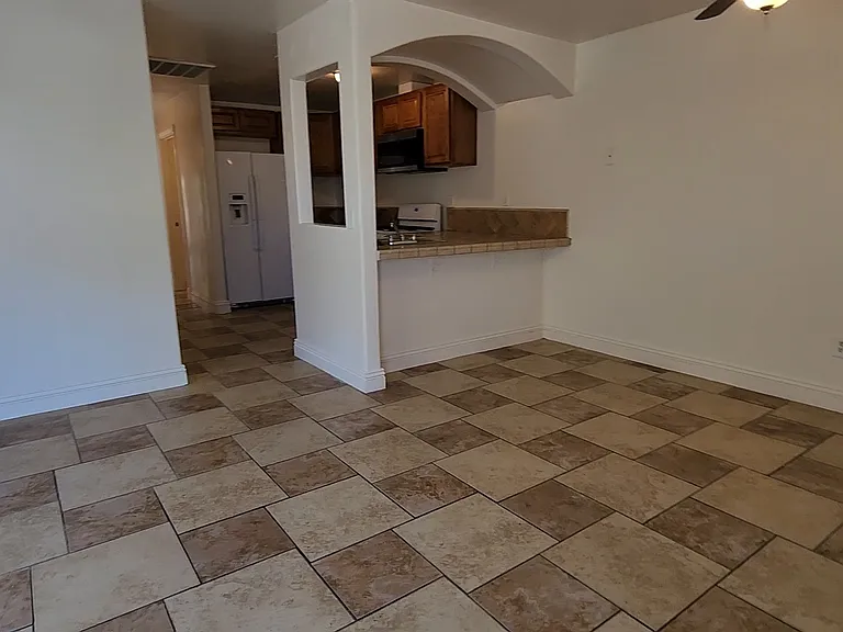 2111 Kalibo St — Photo 9