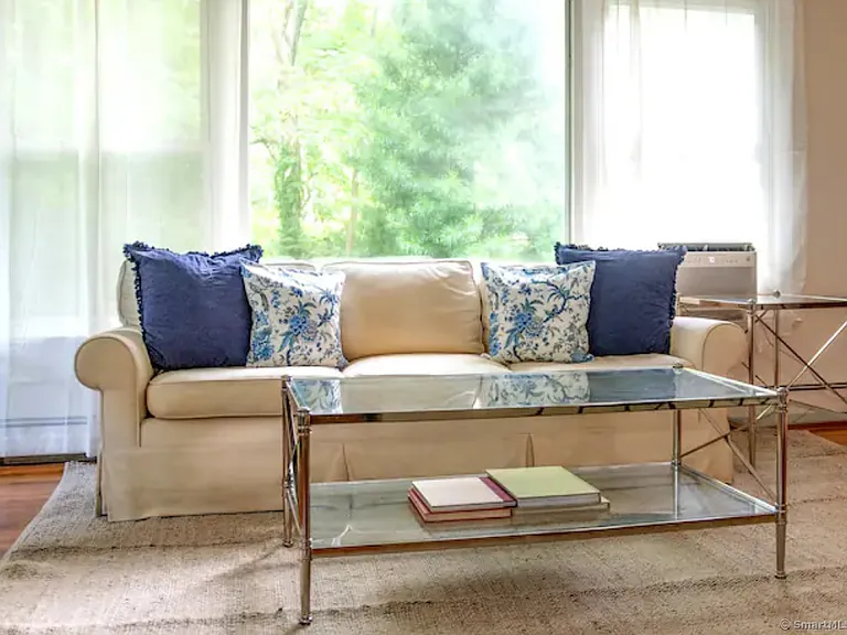 5 Hollow Spring Rd — Photo 13