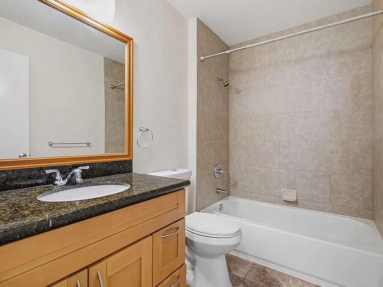 1286 Crestpoint Dr — Photo 25