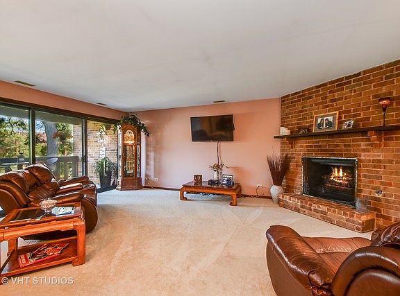 3rd image of 7938 Lakeview Ct #2A