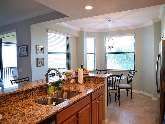 5th image of 9816 Giaveno Cir #1322