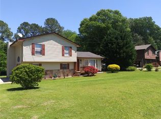 4231 Mountain Glen Trce, Snellville, GA 30039
