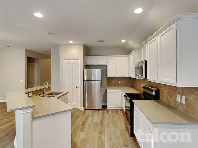 225 Bison Meadow Dr — Photo 5