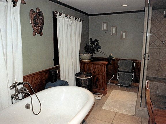 Master Bathroom 1