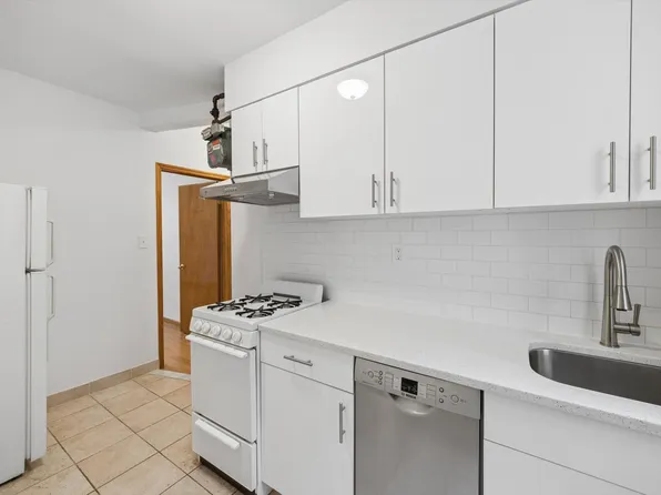 57 Kenmare Street image 1 of 7