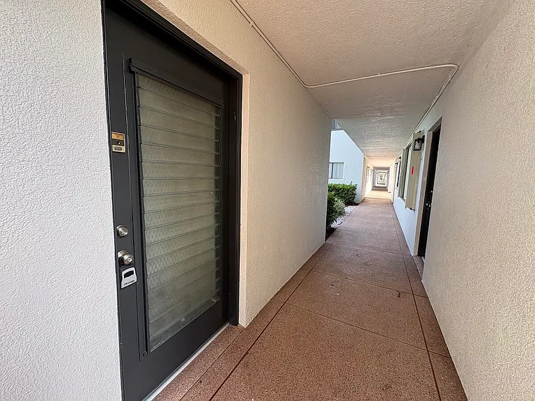 15091 Ashland Cir #I — Photo 17