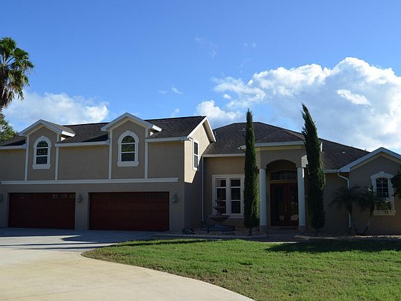 4th image of 2460 Westwood Dr