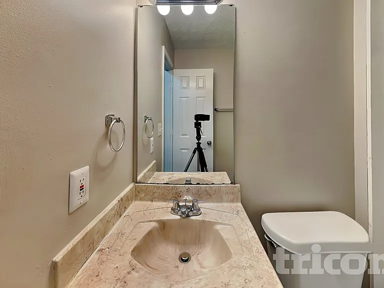 9159 Tara Dr SW — Photo 16