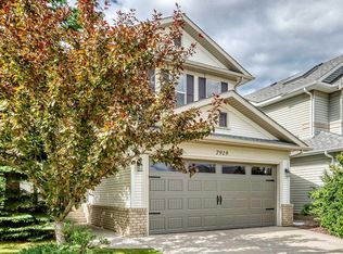 7919 E Cougar Ridge Ave SW, Calgary, AB T3H5L4