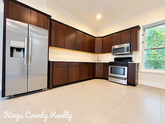 Kitchen, photo 1
