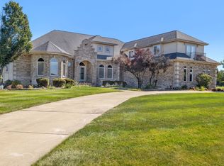 5810 Fields Dr, Yorkville, IL 60560