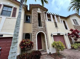 10327 NW 30th Ter #10327, Miami, FL 33172