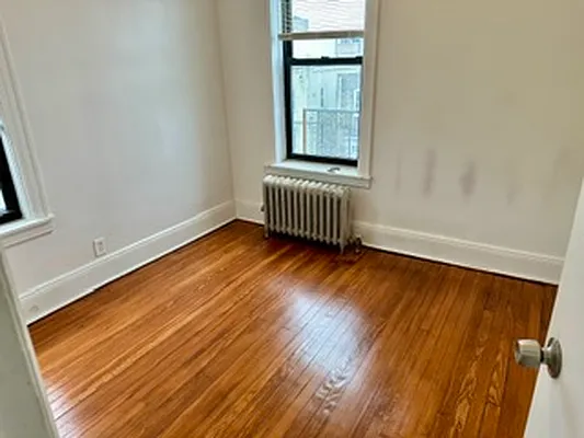 Bedroom, photo 2