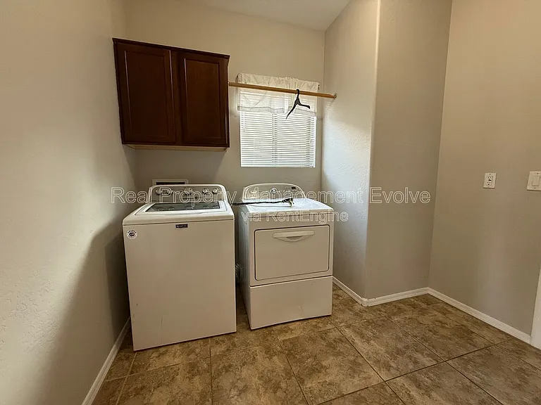 35828 N Zachary Rd — Photo 13