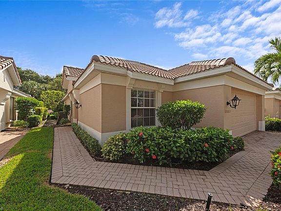 3rd image of 10083 Colonial Country Club BLVD