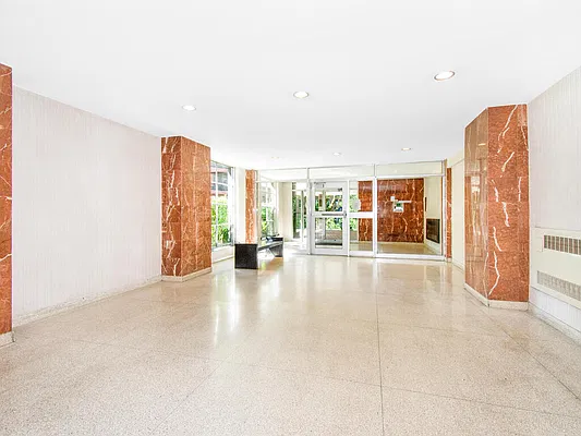 Sold by Douglas Elliman | media 20