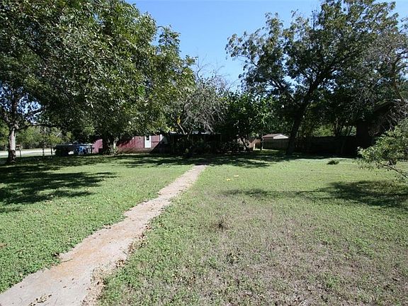 2nd image of 501 S Avenue M