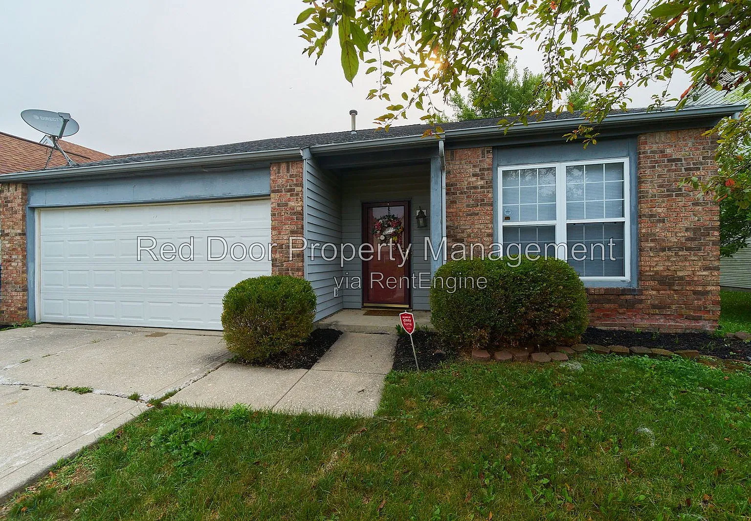 3 bed, 2.0 bath, 1800 sqft, $1,890 — Photo 2