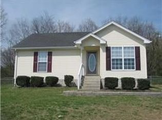 2501 Queen Ann Ct, Springfield, TN 37172