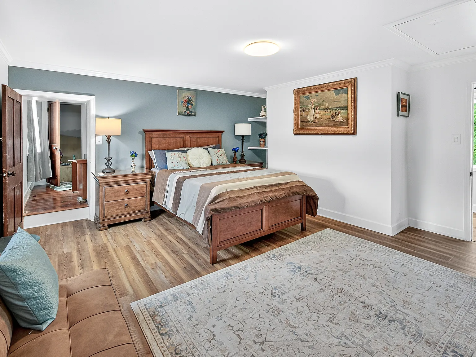 1 bed, $2,000 — Photo 1