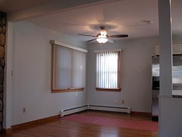 4th image of 73 Stendahl Dr