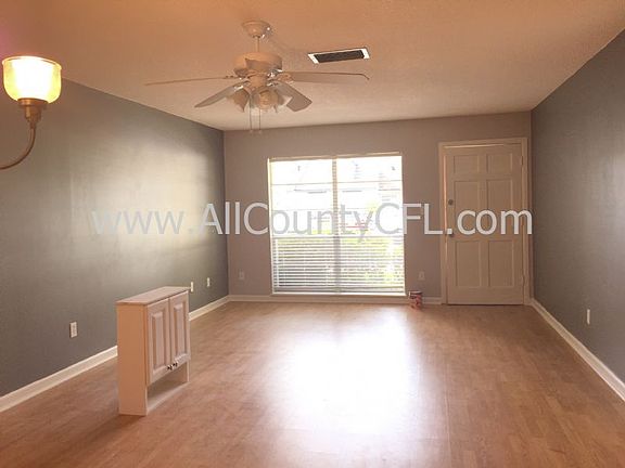 2nd image of 617 Grove Ct