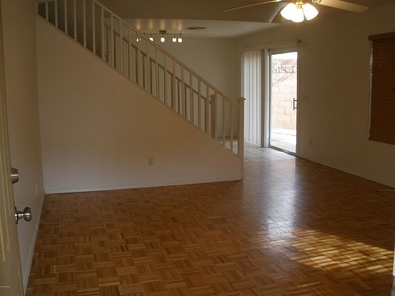 5th image of 17606 N 17th Pl Unit 1046