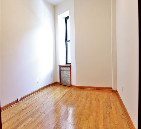 5th image of 160 W 75th St #A2