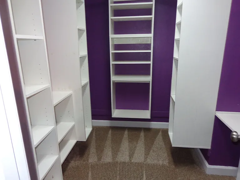 1209 Gunn Hall Dr — Photo 17