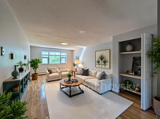 104 Babcock St APT 4, Brookline, MA 02446