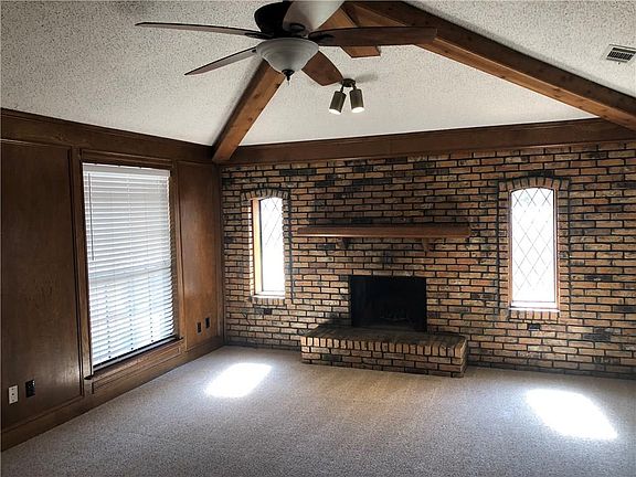 3rd image of 518 Cedar Elm Ln