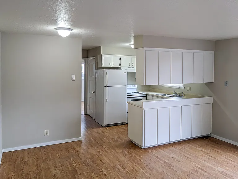 2865 Front St NE #1B — Photo 11