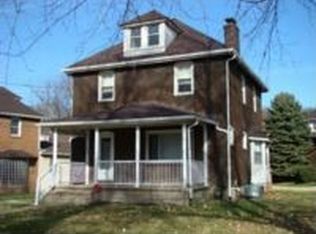 5 Carnegie Dr, Midland, PA 15059