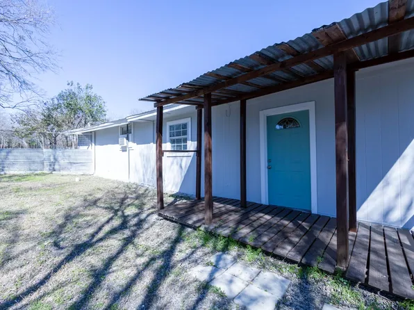 2304 Thrasher Ln #A, Austin, TX 78741