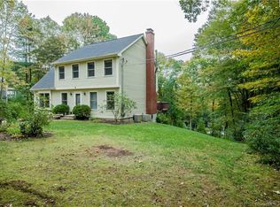 83 Pole Bridge Rd, Woodstock, CT 06281