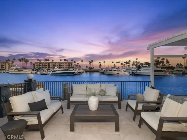 17033 Edgewater Ln, Huntington Beach, CA 92649