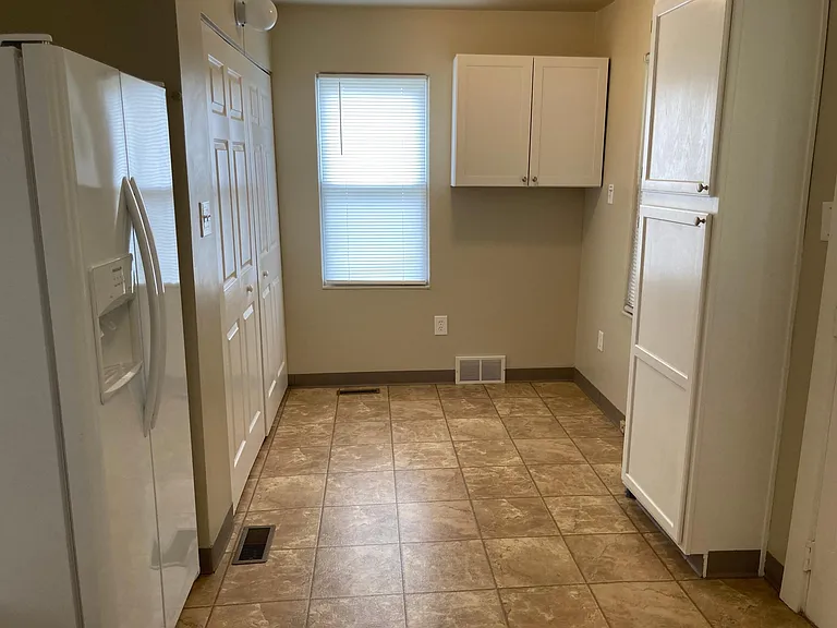 101 E Harwood Ave — Photo 8